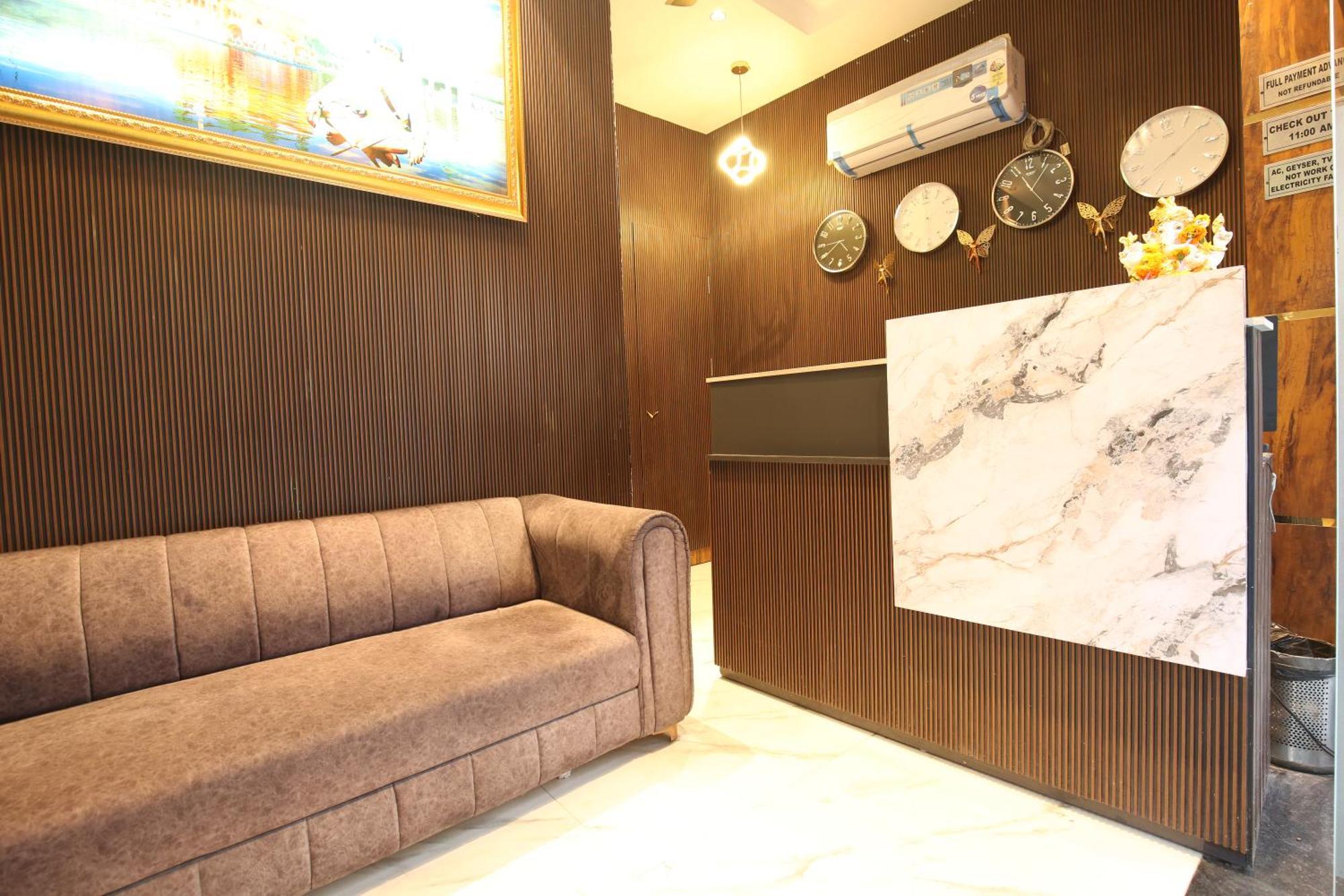 Hotel Holiday First 300 Meter From Golden Temple Amritsar Exterior photo